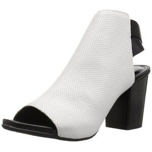 Reaction Kenneth Cole "Fridah Fly toe" BNWT Women NEW open heel bootie